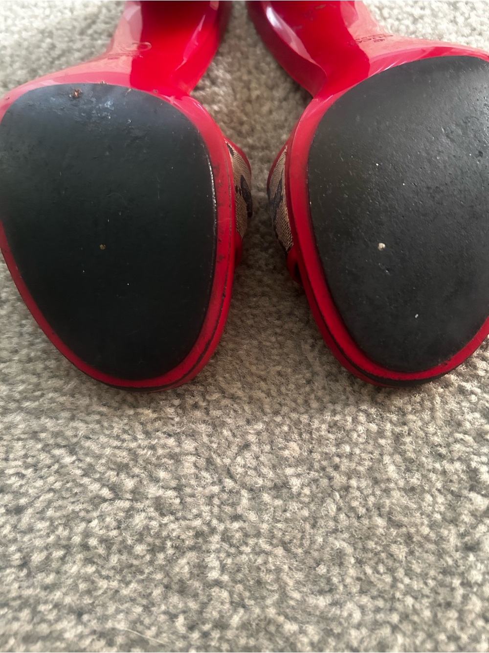 Authentic Gucci Beige Monogram Slide Heels with Red Trim - Picture 6 of 17